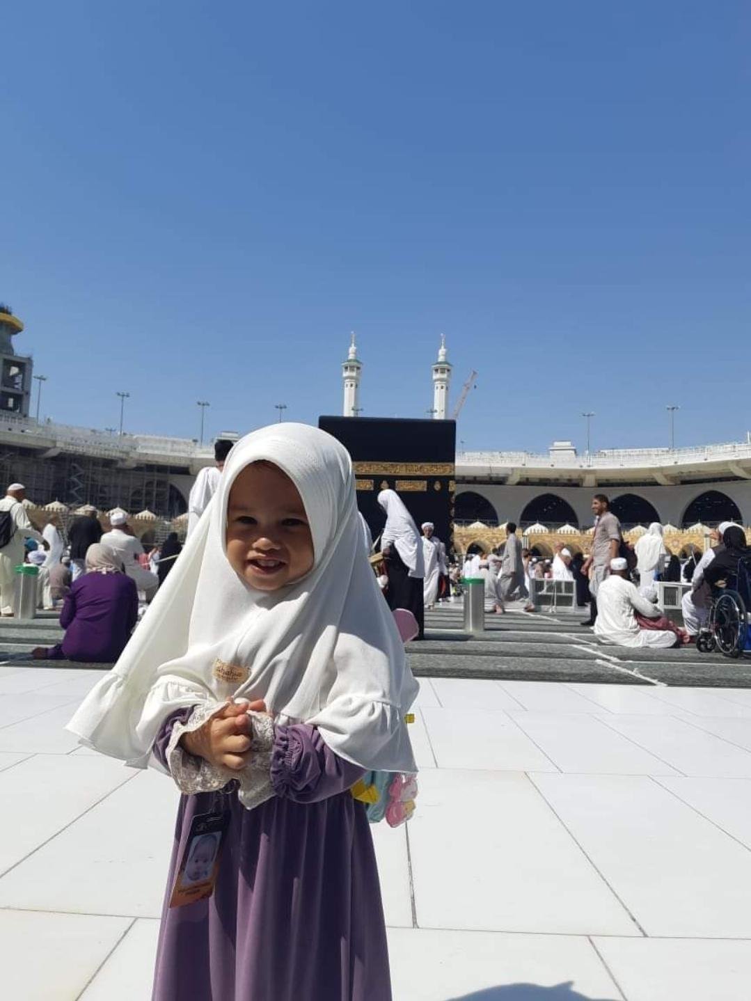 Ragu Bawa Anak Kecil Umrah? Terapkan 5 Trik Ini Agar Ibadah Tetap Khusyuk Tanpa Rewel